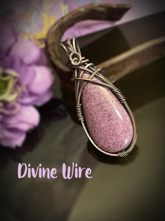 Lilac Lepidolite Necklace